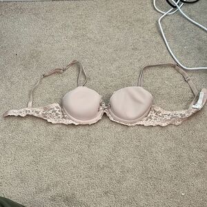 Chantelle 32a bra  